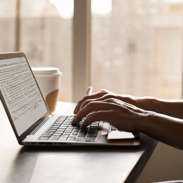 A Guide on How to Write a Blog Post That People Actually Read